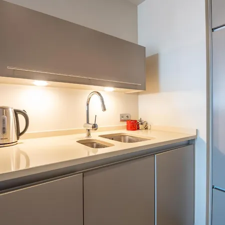 Wonderful 3br With Sublime Seaviews