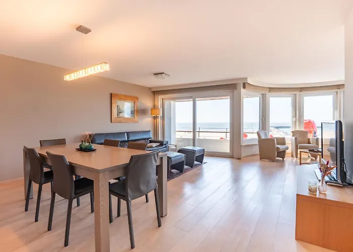 Wonderful 3br With Sublime Seaviews Appartement Oostende