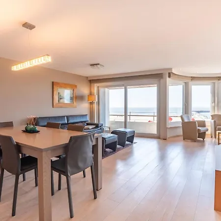 Wonderful 3br With Sublime Seaviews Oostende