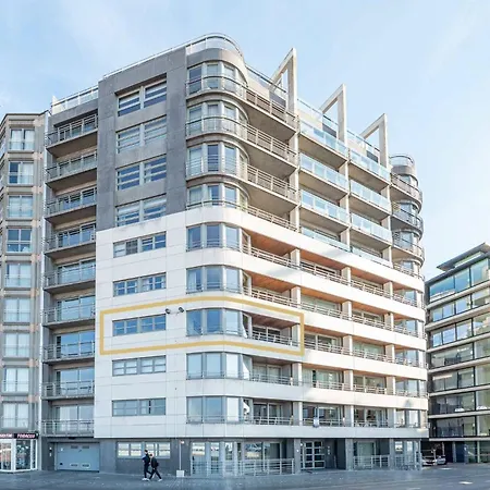 Wonderful 3br With Sublime Seaviews Апартаменты Остенде