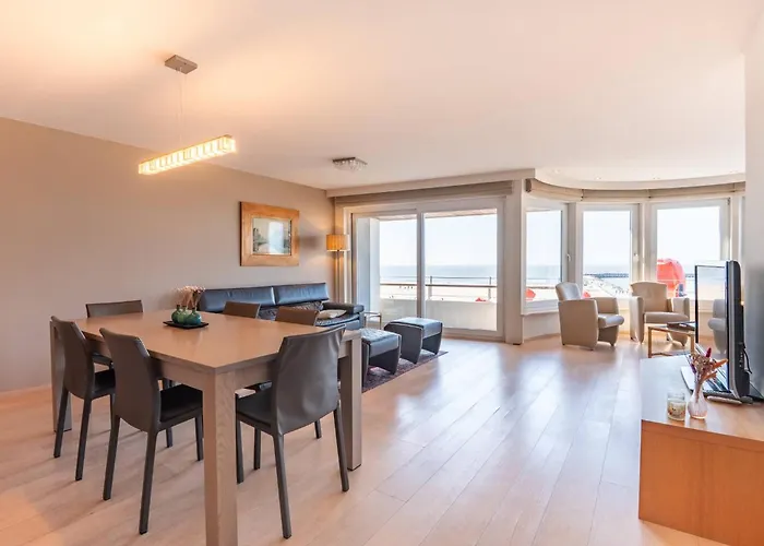 Wonderful 3br With Sublime Seaviews Oostende
