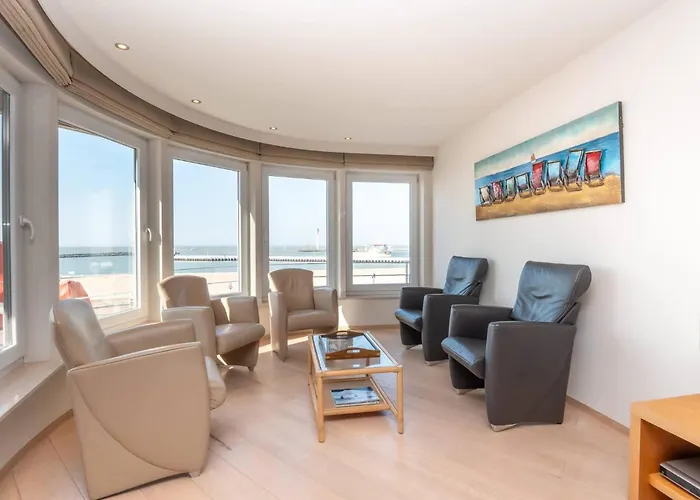 Wonderful 3br With Sublime Seaviews Апартаменты *