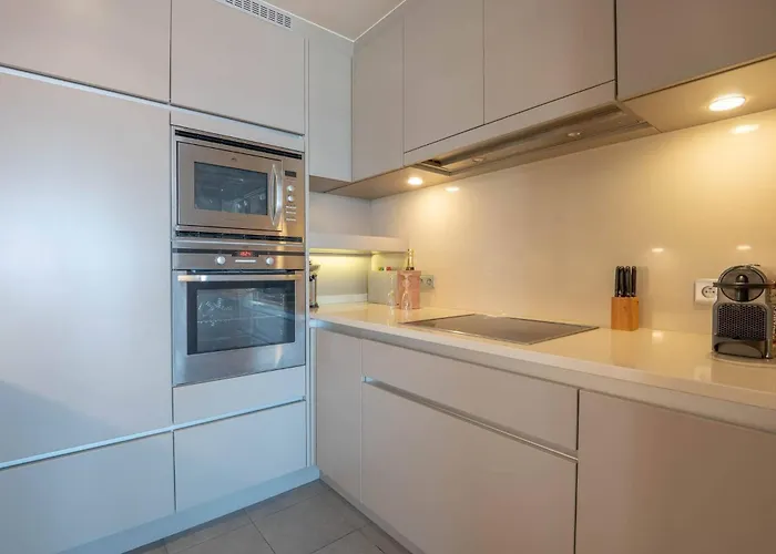 Wonderful 3br With Sublime Seaviews Остенде