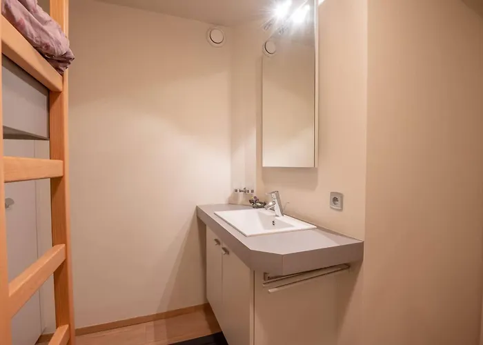 Wonderful 3br With Sublime Seaviews