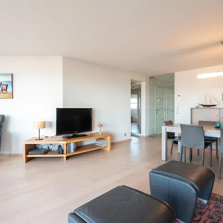 Apartment Wonderful 3br With Sublime Seaviews *